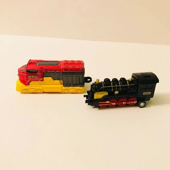 Assorted Lot of Thomas The Train Toys Clarabel Train Bertie the  Bus - Picture 12 of 16